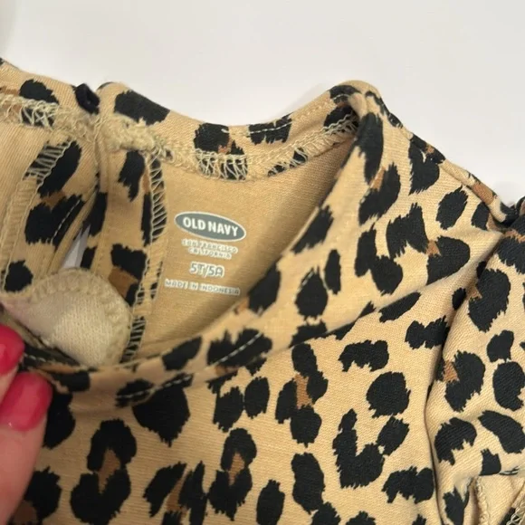 Old Navy Leopard Print Kids Dress - Picture 2 of 7